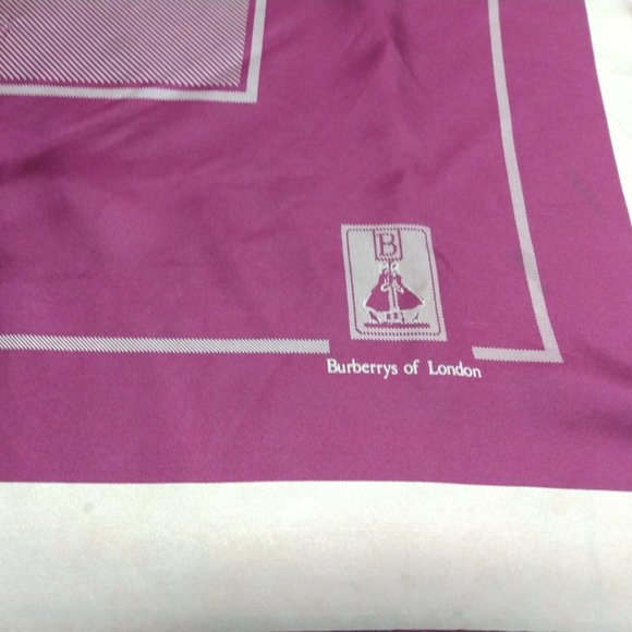 ❤️RARE VINTAGE BURBERRYS OF LONDON Window Pane Silk Scarf Italy - Picture 2 of 4